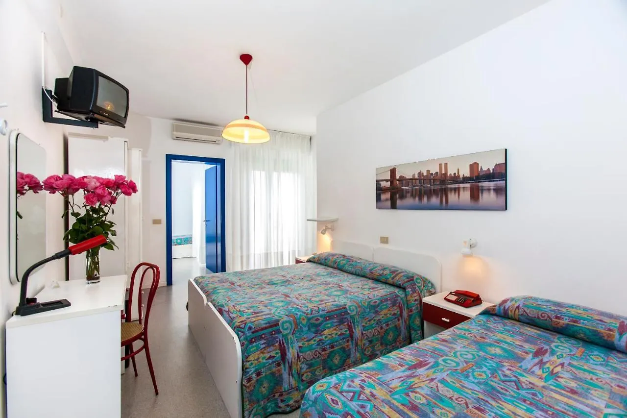 לידו די ג'סולו Hotel Wally איטליה