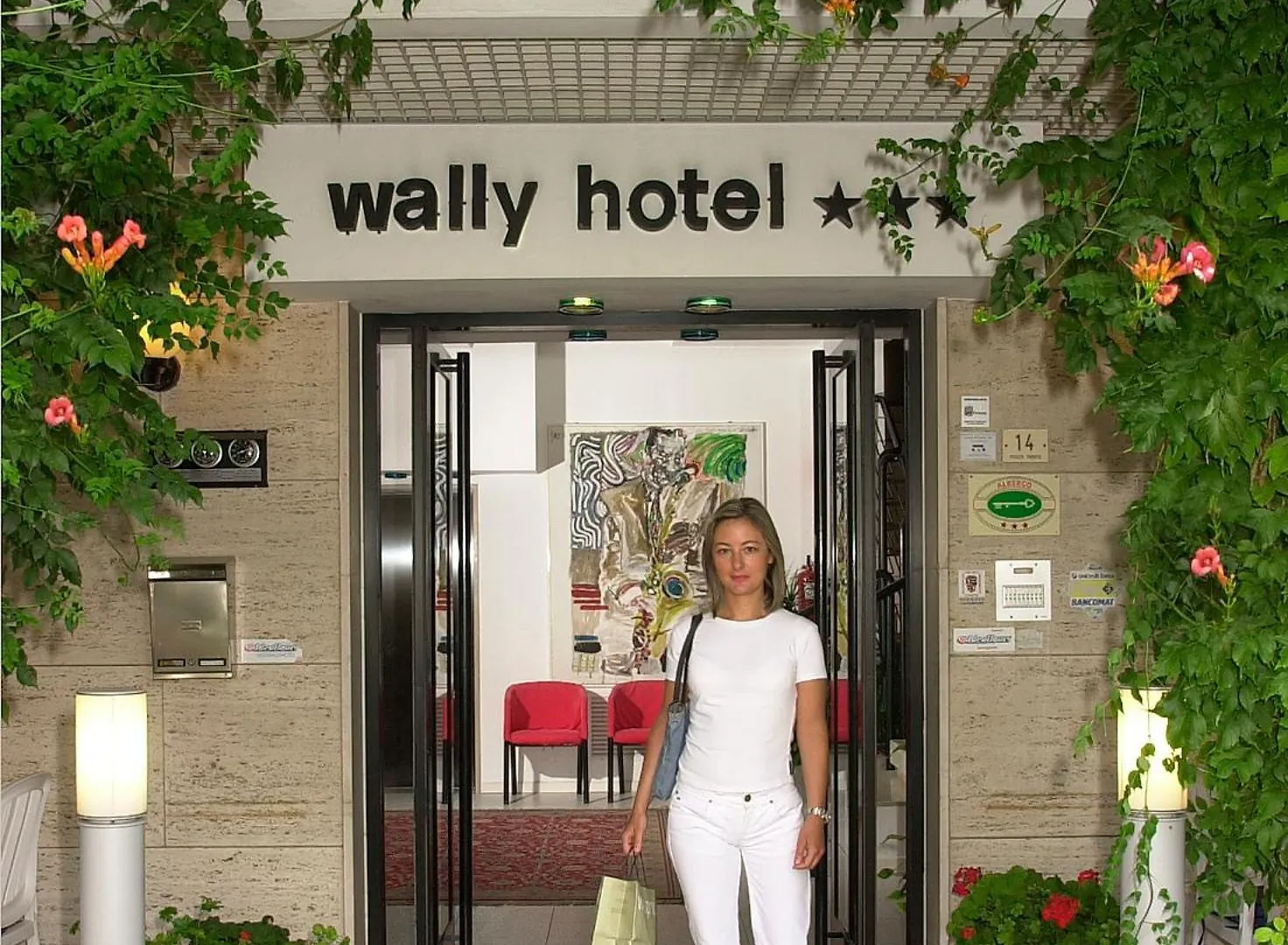 לידו די ג'סולו Hotel Wally  לידו די ג'סולו