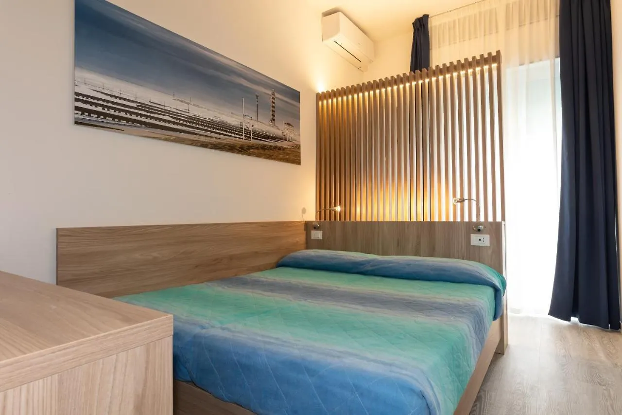 Hotel Wally Τζεσόλο Λίντο 3*,  Ιταλία